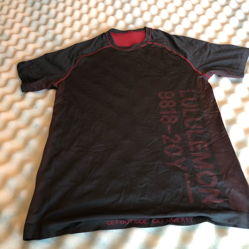 Men’s workout shirt LULU